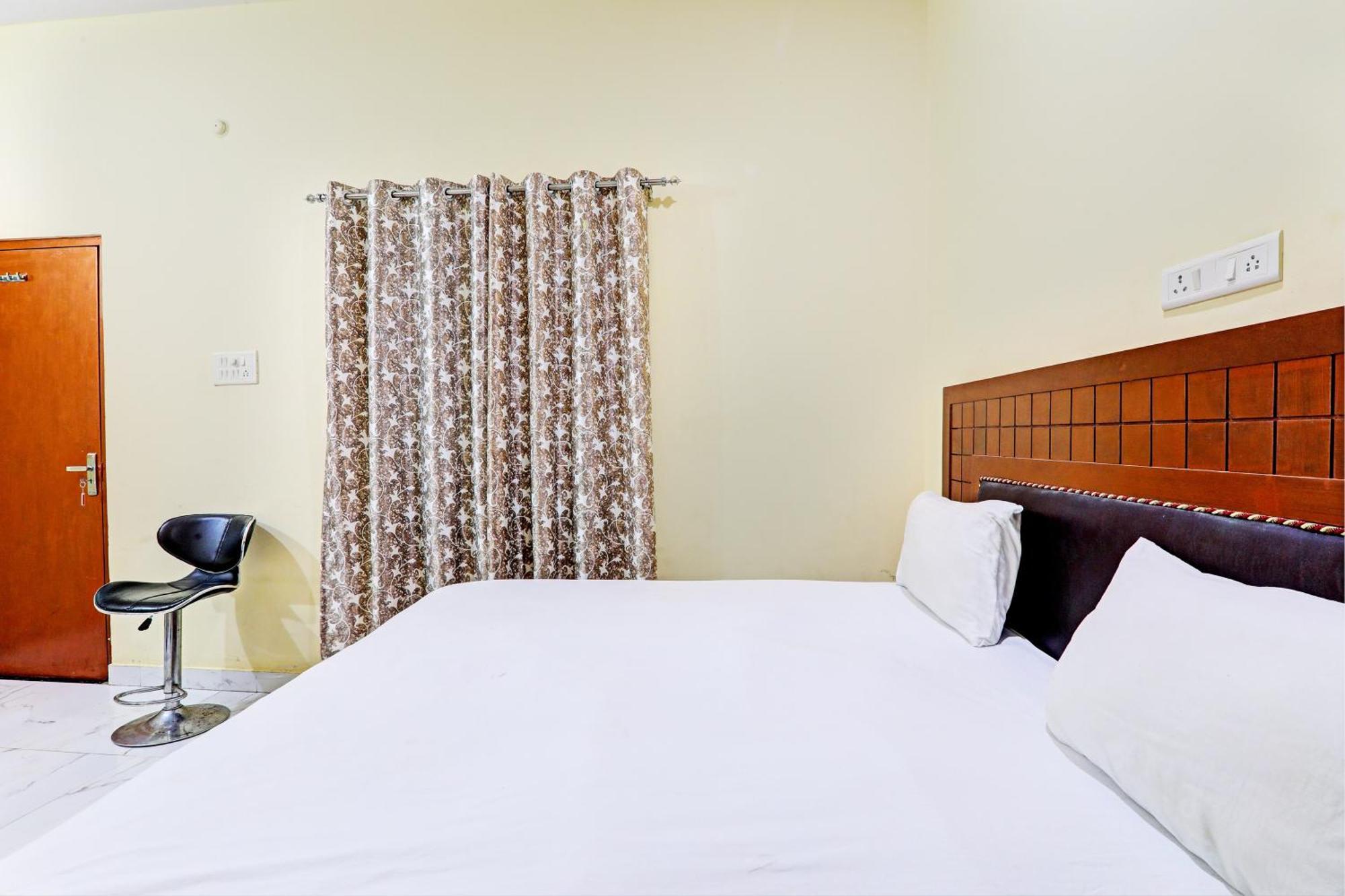 Hotel O Home Singhs Delight فاراناسي المظهر الخارجي الصورة