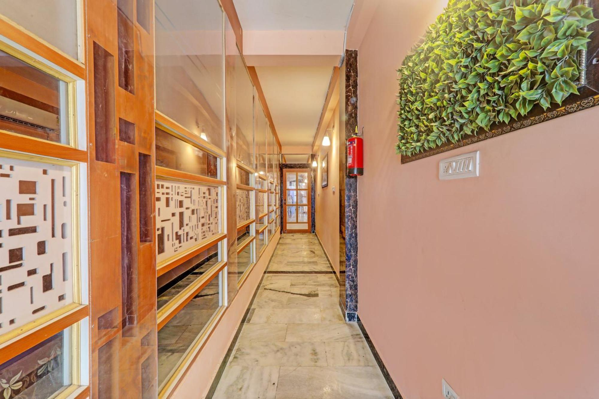 Hotel O Home Singhs Delight فاراناسي المظهر الخارجي الصورة